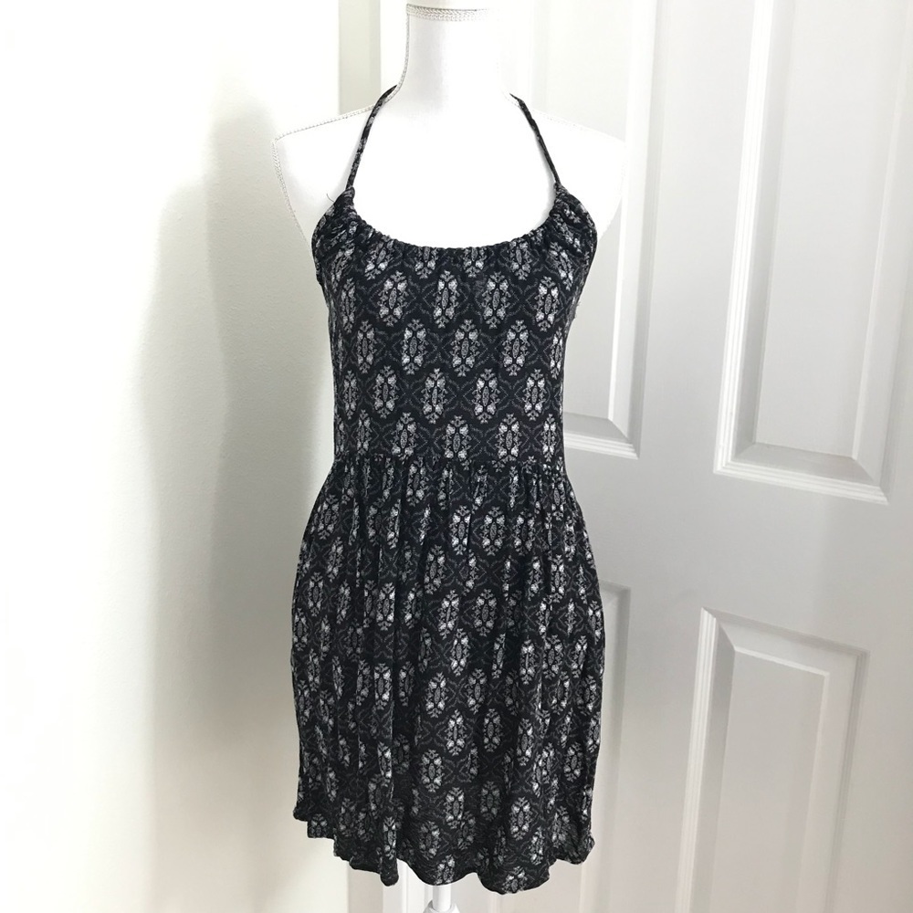 Mimi Chica Halter Blk and Wht Batik Print Dress